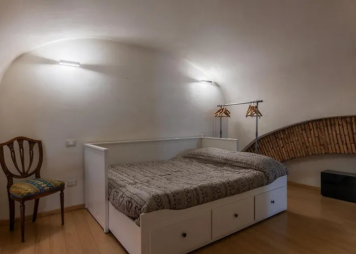 Guesthost - Palazzo Costaguti In The Heart Of *