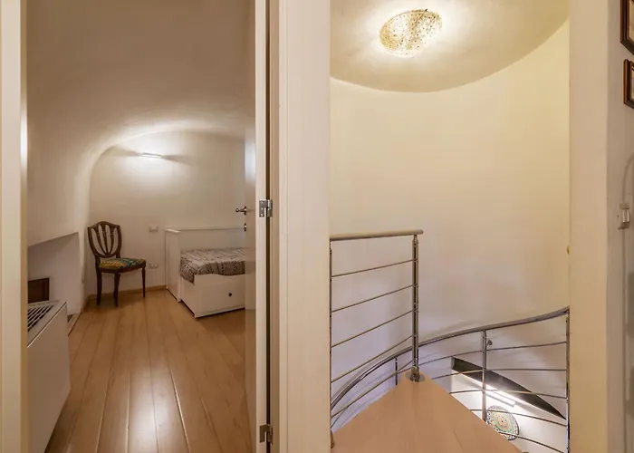 Guesthost - Palazzo Costaguti In The Heart Of Apartman Róma
