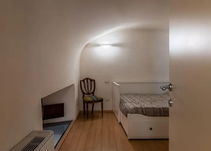 Guesthost - Palazzo Costaguti In The Heart Of *