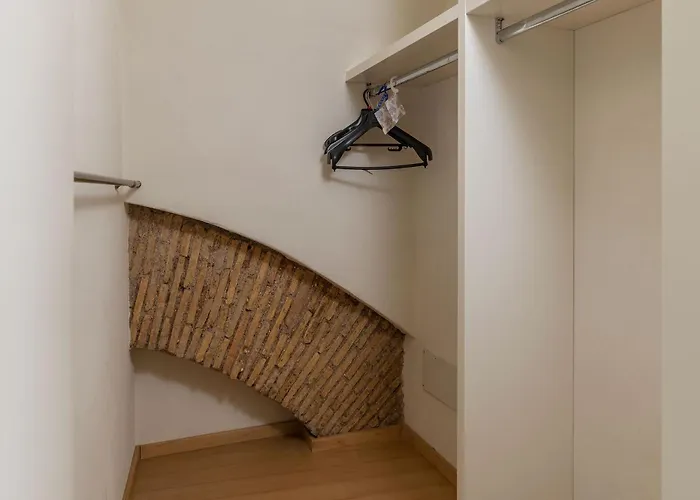Guesthost - Palazzo Costaguti In The Heart Of Rom